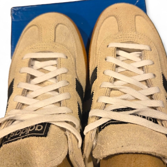 Adidas Women's Handball Spezial Shoes - Picture 6 of 10